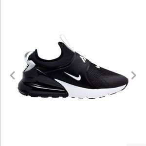 Nike Kids Grade School Air Max 270 Extreme, size 1, Black